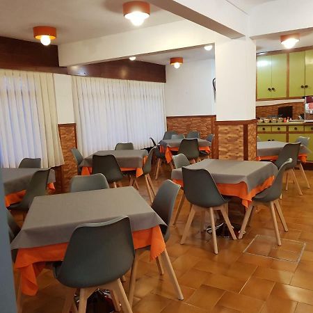 Hostal Rosi Laredo Exterior foto