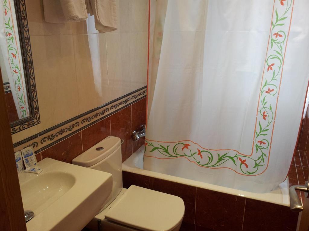 Hostal Rosi Laredo Habitación foto